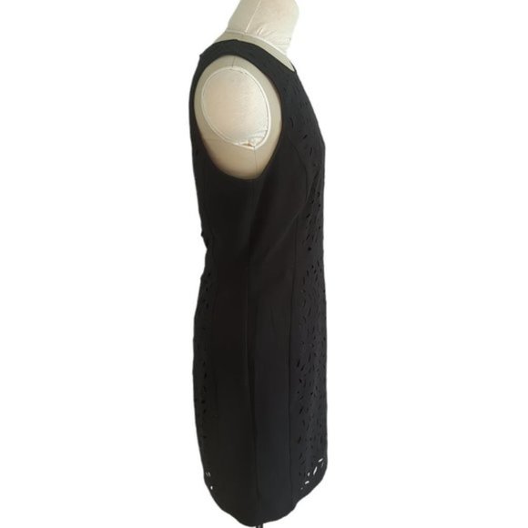 Banana Republic Sleeveless Laser Cut Shift Dress - Picture 2 of 4